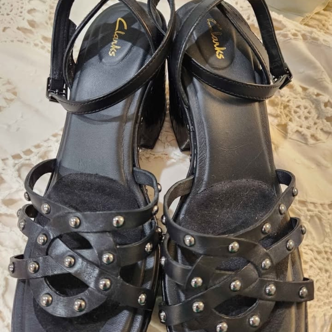Clarks Black Studded Women's Chunky Wood-Look Heels 8.5m